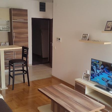 Apartment Kovacevic Budva Bilik gambar