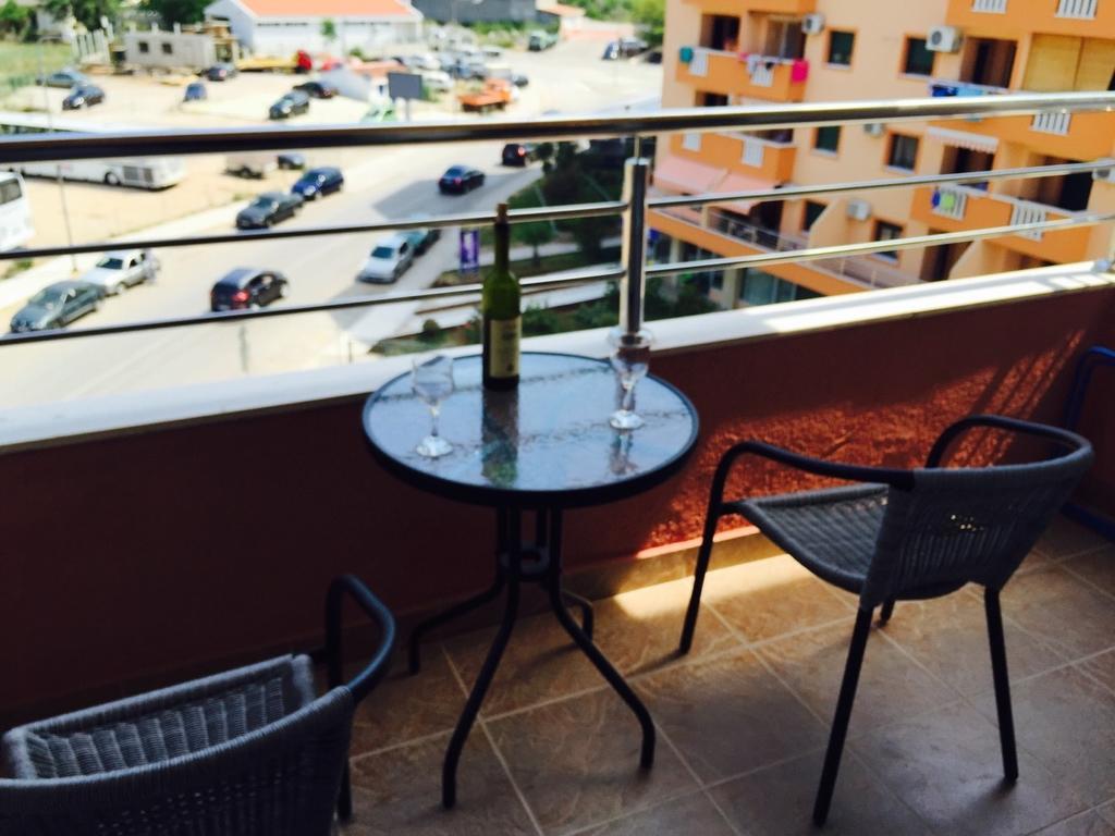 Apartment Kovacevic Budva Bilik gambar