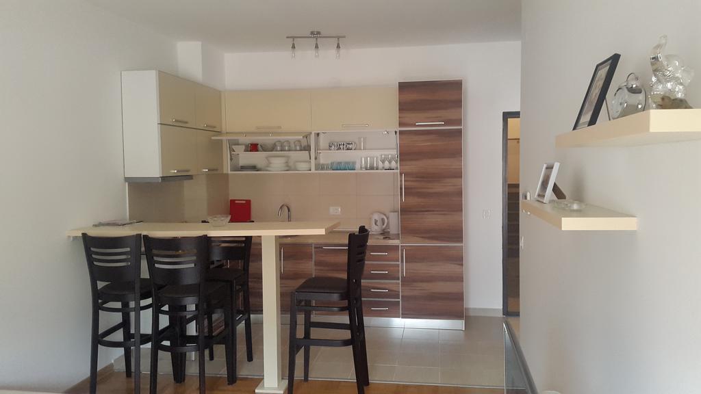 Apartment Kovacevic Budva Bilik gambar